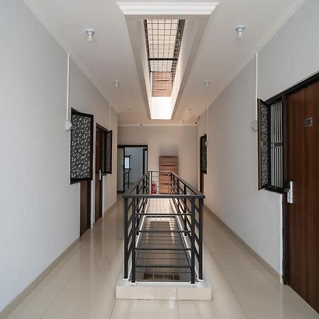 Koolkost Near Pasar Baru Hotel Jakarta Exterior photo
